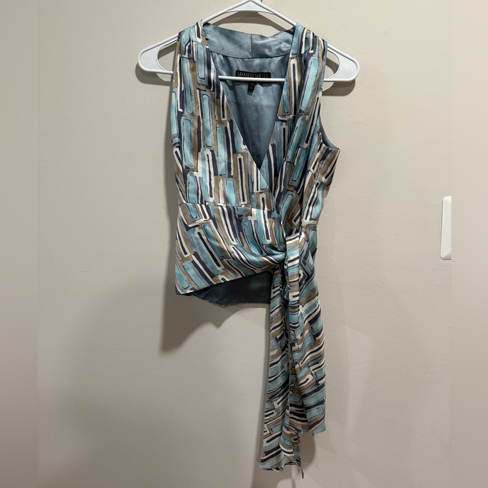 Lafayette 182 New York silk sleeveless geometric top. Size 2